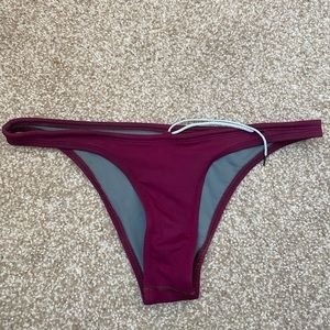 Jolyn Brazil Cut Bikini Bottom size L in Cabernet